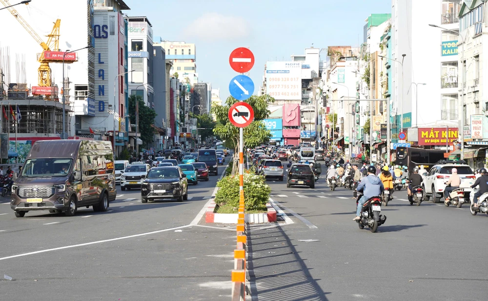 3vong-xoay-dien-bien-phu.jpg