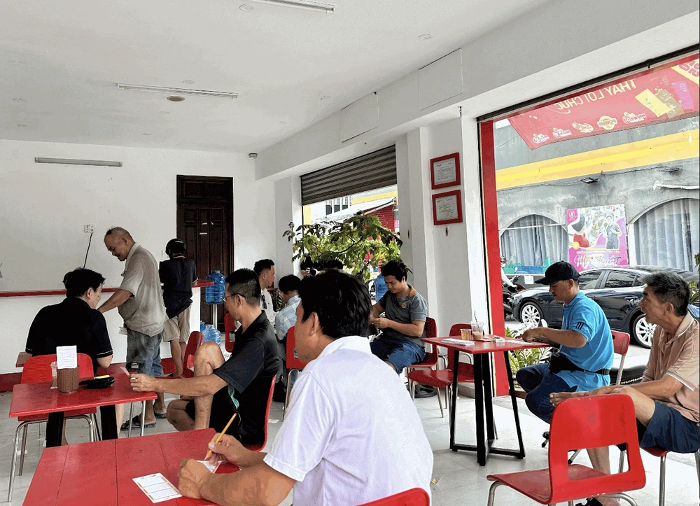 Các điểm bán Vietlott sẵn sàng cho sự ra mắt xổ số tự chọn Lotto 5/35.png