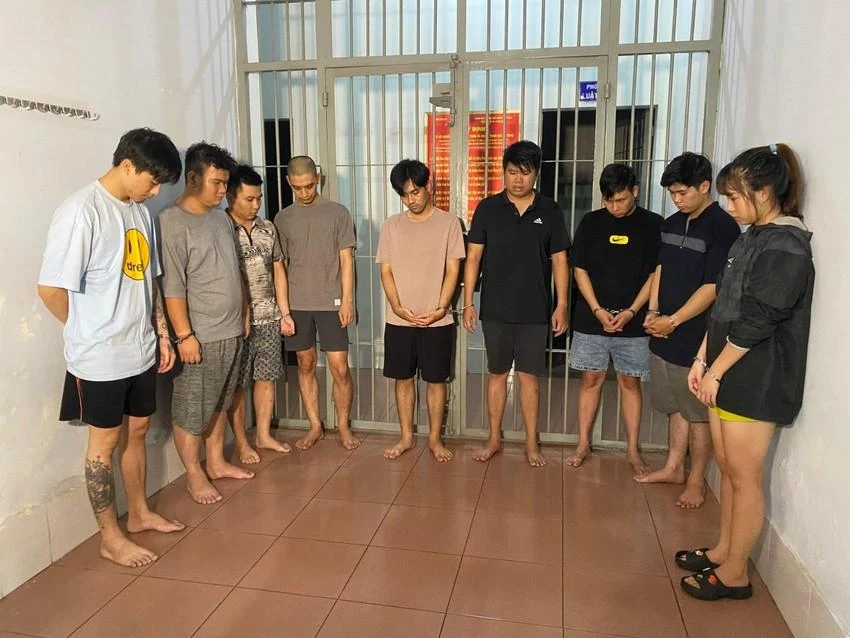 Công an khởi tố, tạm giam với 11 người liên quan vụ nhân viên công ty luật ghép hình, chửi bới, đòi nợ. Ảnh: CA