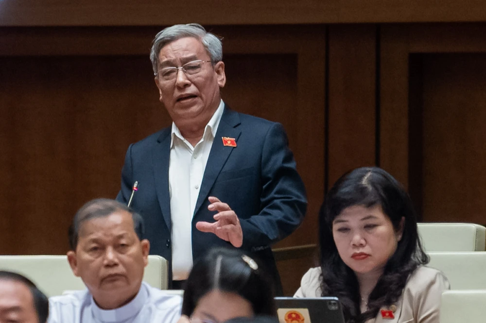 quốc hội bàn về đổi tên tòa án