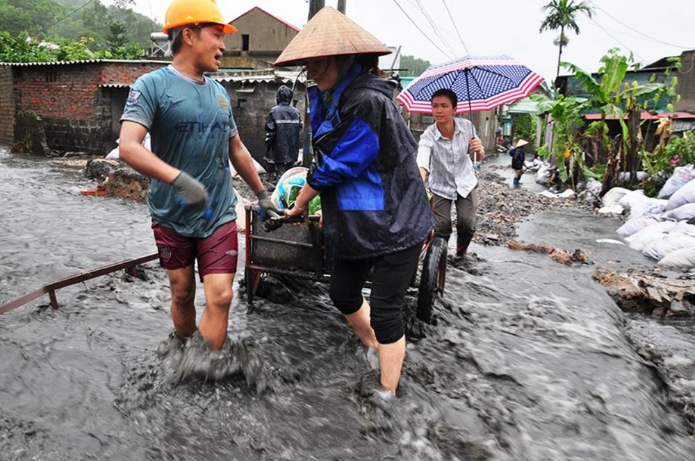 Bắc Bộ mưa to, có nguy cơ mưa đá, tố lốc ảnh 1