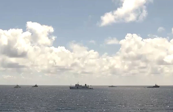 tìm kiếm máy bay Casa 212 