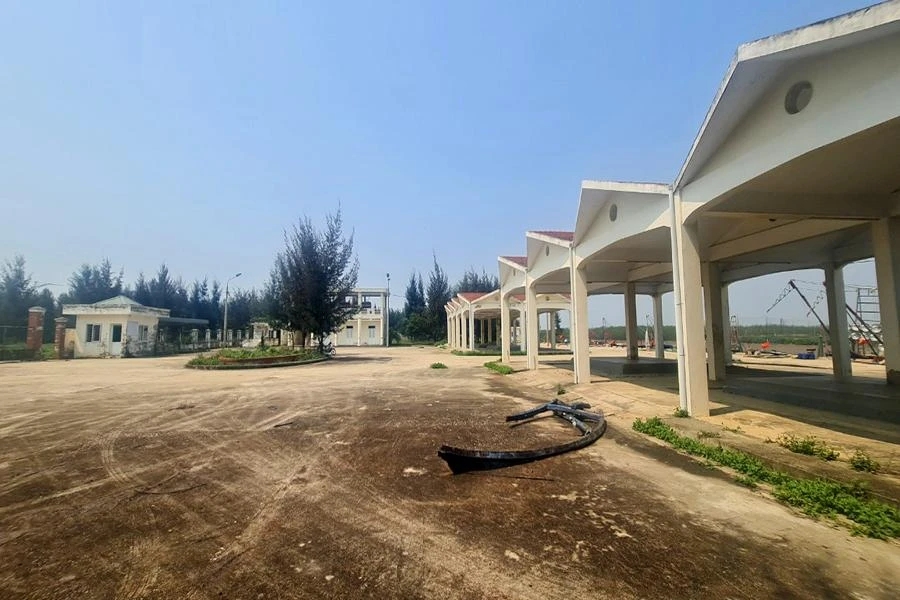 Đầu tư cảng cá 43 tỉ đồng rồi bỏ hoang ở Thanh Hóa ảnh 3