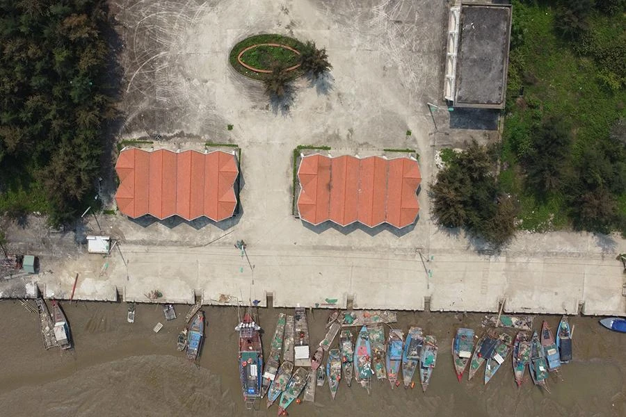 Đầu tư cảng cá 43 tỉ đồng rồi bỏ hoang ở Thanh Hóa ảnh 1