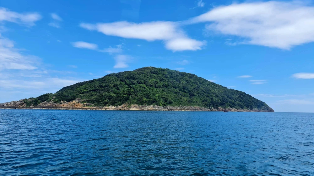 Khu Bảo tồn biển Hòn Mê (TX Nghi Sơn) là một trong 16 khu bảo tồn biển đã được Thủ tướng Chính phủ phê duyệt trong Quy hoạch hệ thống khu bảo tồn biển Việt Nam đến năm 2020. Ảnh: ĐẶNG TRUNG