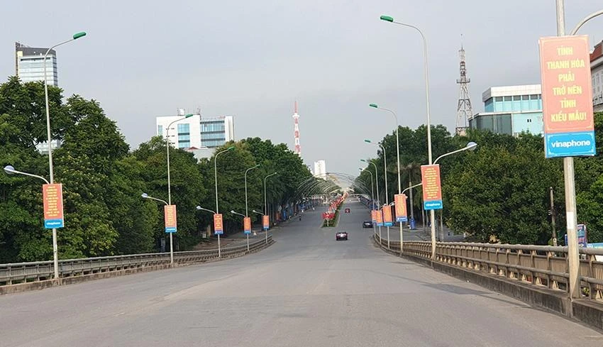 Hình ảnh TP Thanh Hóa áp dụng các biện pháp giãn cách xã hội theo chỉ thị 16 của Thủ tướng Chính phủ để phòng chống dịch COVID-19 tháng 9-2021. Ảnh: ĐẶNG TRUNG