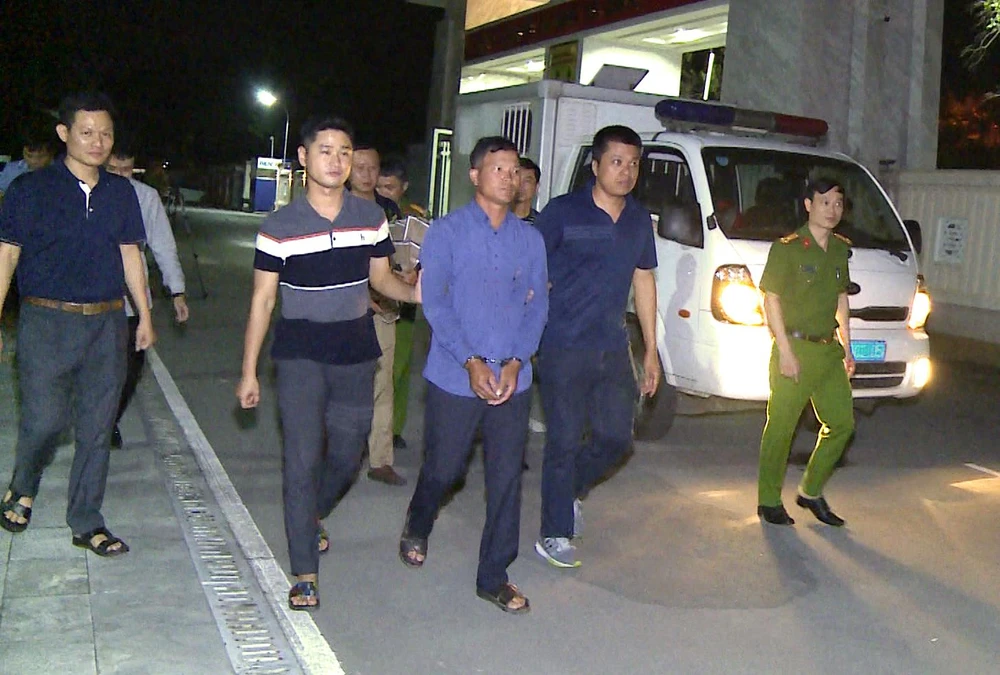 Nguyễn Văn Lê bị Công an tỉnh Thanh Hóa bắt giữ khi đang lẩn trốn ở huyện Đức Trọng, Lâm Đồng. Ảnh: Công an cung cấp