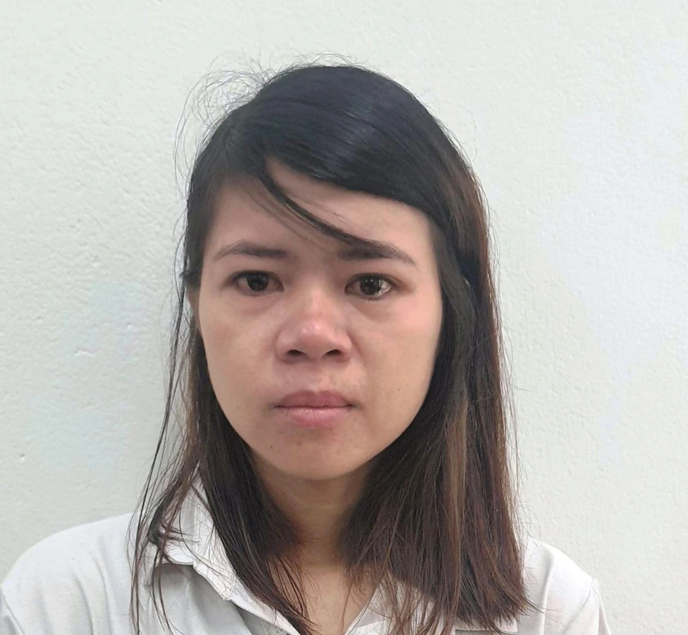 Nguyễn Thị Minh bị cơ quan công an bắt giữ để điều tra về hành vi trộm cắp tài sản. Ảnh: CATH
