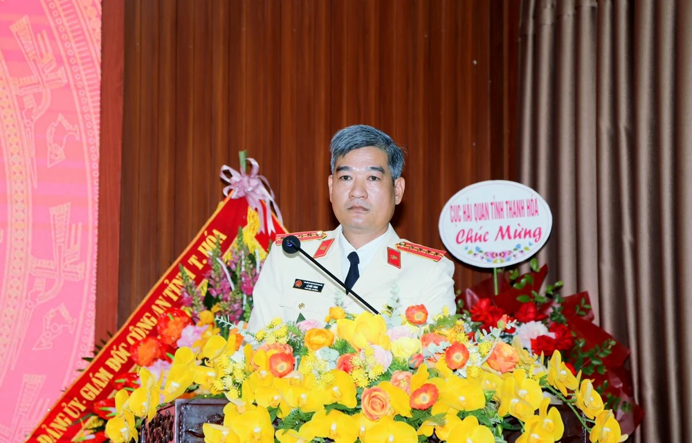 Tân Phó Viện trưởng VKSND tỉnh Lê Đức Tùng hứa sẽ phát huy hết năng lực phẩm chất góp phần đưa Thanh Hóa ngày càng phát triển hơn. Ảnh: ĐT