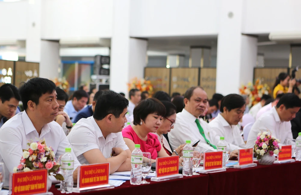 Doanh nghiệp Thanh Hóa nêu ngành nghề nào cũng gặp nhiều khó khăn, khát vốn đầu tư mong nhà nước sớm có giải pháp tháo gỡ. Ảnh: ĐẶNG TRUNG