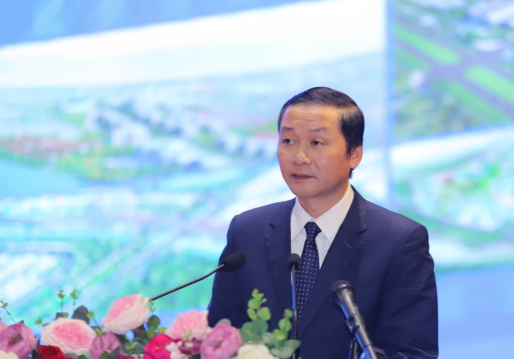 Chủ tịch UBND tỉnh Thanh Hóa nhấn mạnh về tầm quan trọng của Quy hoạch chung đô thị Thanh Hóa đến năm 2040. Ảnh: MINH HIẾU