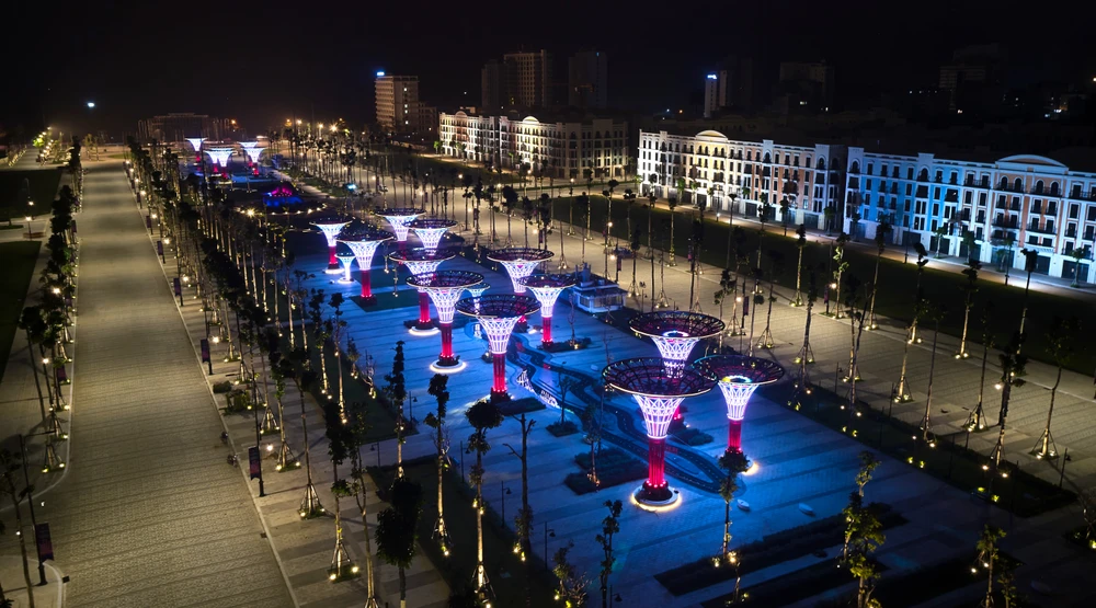 Đại diện Ban Tổ chức Lễ kỷ niệm 60 năm đô thị Sầm Sơn và Khai mạc Lễ hội du lịch biển Sầm Sơn năm 2023 cho biết, đây là lần đầu tiên Sầm Sơn ra mắt màn trình diễn nhạc nước với sự kết hợp hài hòa giữa 3 yếu tố gồm âm nhạc, nước và ánh sáng.