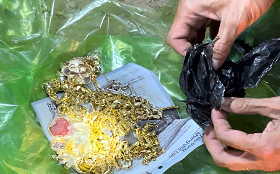 Tang vật công an thu giữ. Ảnh: Đ.H