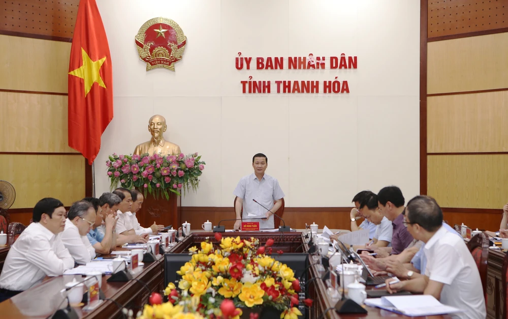 Chủ tịch UBND tỉnh Thanh Hóa chủ trì hội nghị thực hiện sáp nhập các đơn vị hành chính Đông Sơn sáp nhập vào TP. Thanh Hóa