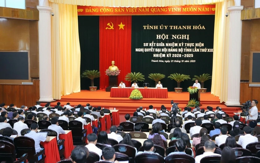 Bổ-Nhiệm-Cán-Bộ-Thanh-Hóa-Dám-Nghĩ-Dám-Làm-Vì-Lợi-Ích-Chung-1.jpg