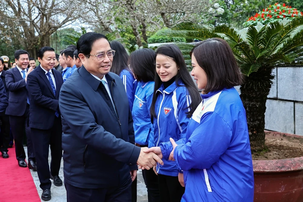 Thủ tướng Phạm Minh Chính tặng quà Tết cho công nhân, người nghèo ở Thanh Hóa-1.jpg