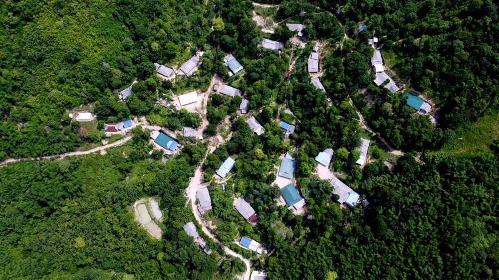 Những cuộc cách mạng ở bản đồng bào Mông-.jpg