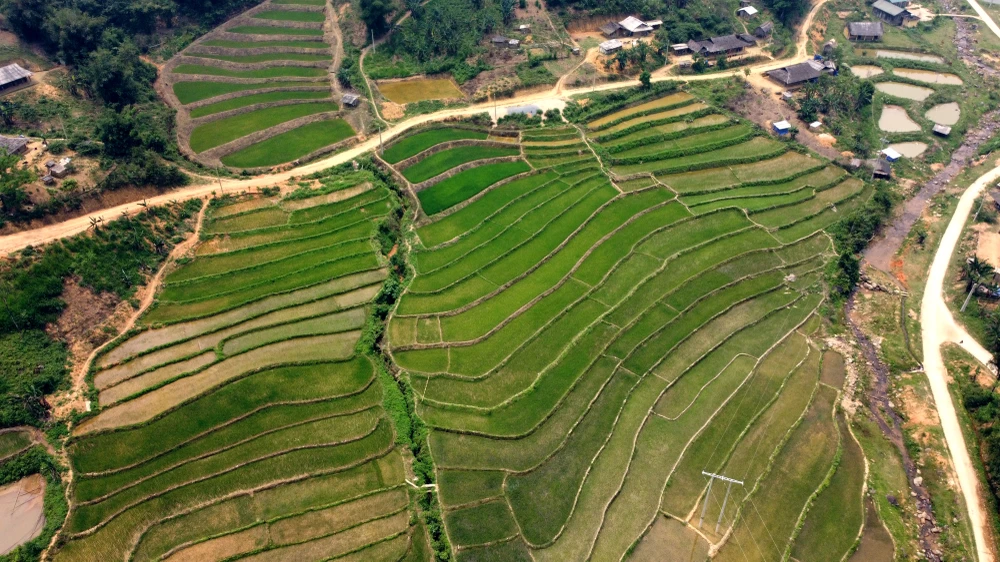 Những cuộc cách mạng ở bản đồng bào Mông – Người Mông ở bản Mùa Xuân - 5.JPG