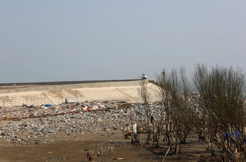 Có một nơi biển thôi “nuốt” làng ở Thanh Hóa 2.JPG