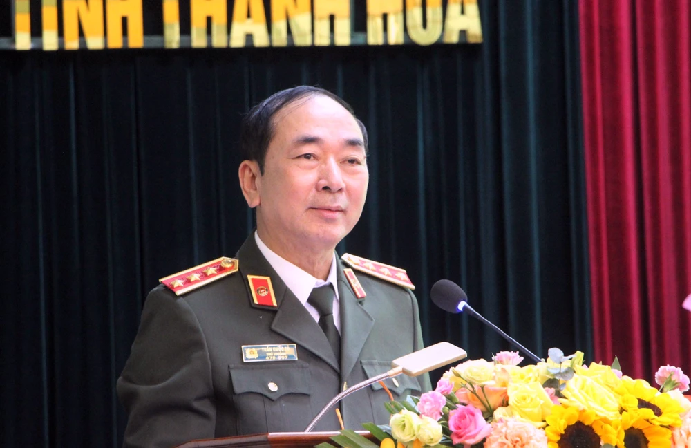 Thượng tướng Trần Quốc Tỏ Từ phòng ngừa đến đánh đúng, đánh trúng vào gốc tội phạm -.jpg