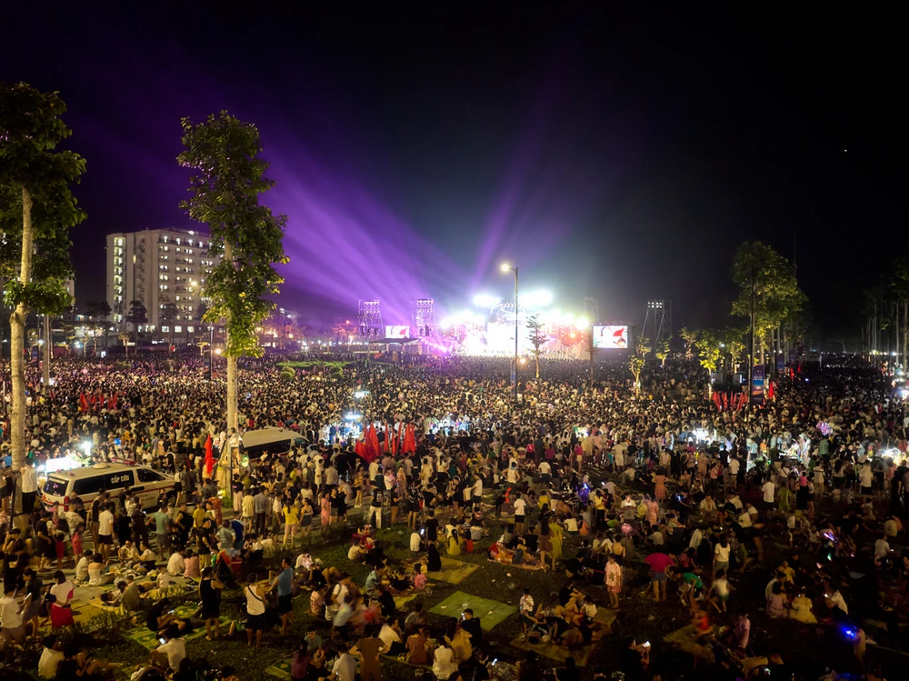 Khai mạc Lễ hội du lịch biển Sầm Sơn 2024- 11.jpg