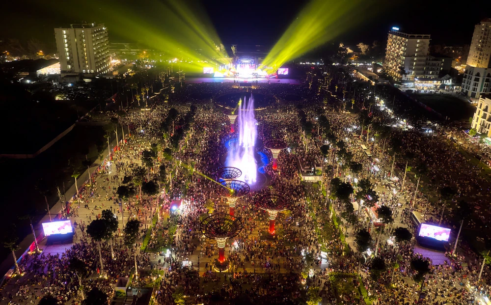 Khai mạc Lễ hội du lịch biển Sầm Sơn 2024- 21.jpg