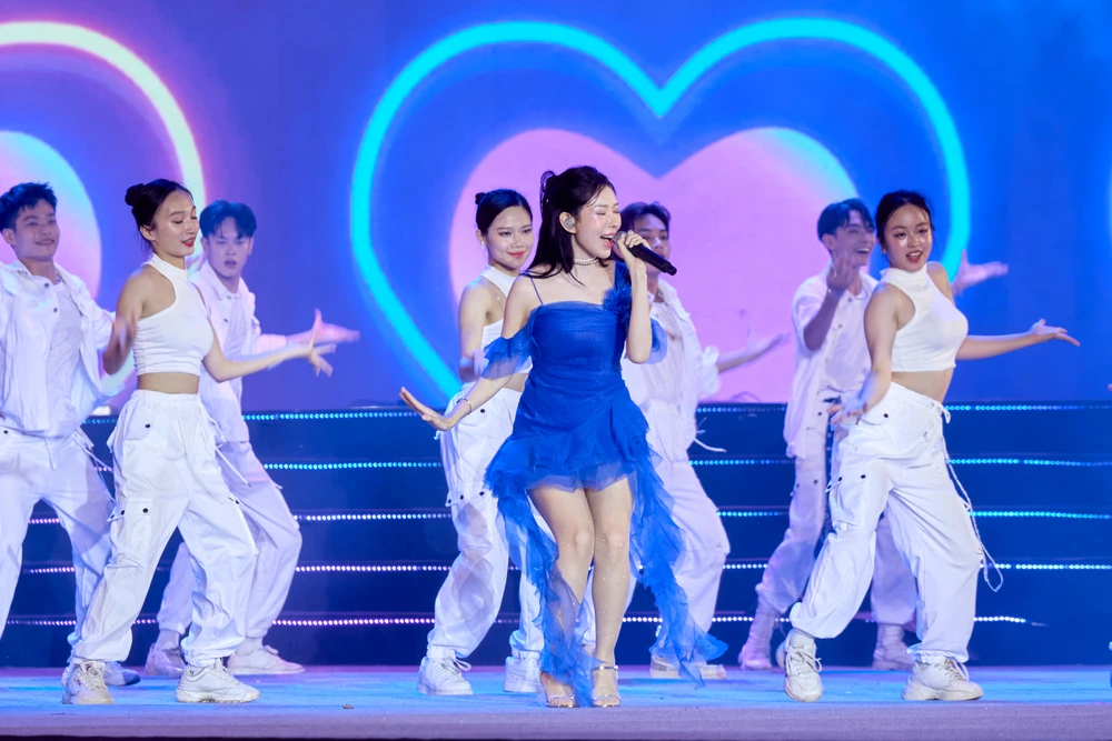 Khai mạc Lễ hội du lịch biển Sầm Sơn 2024- 22.jpg