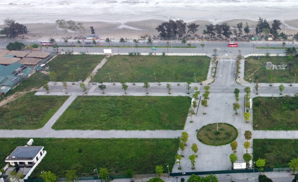 Dự án ‘đất vàng’ 250 tỉ đồng ở TP Sầm Sơn sau 14 năm vẫn là bãi đất trống - 5.JPG