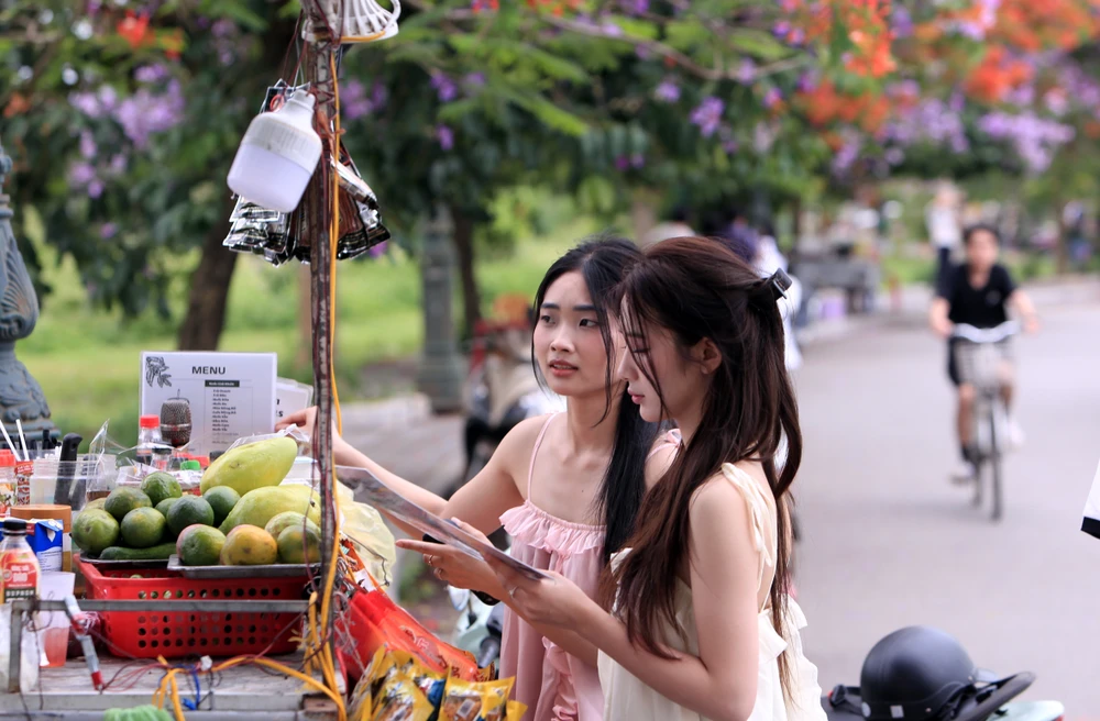 Công viên Hồ Đồng Chiệc được ví như Hàn Quốc thu nhỏ giữ lòng xứ Thanh - 10.JPG