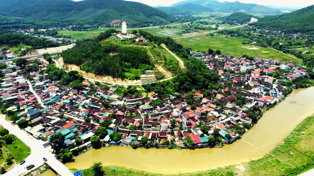 Vẻ đẹp Làng cổ Tiên Hòa và bí mật 6.000 năm trước - 3.JPG