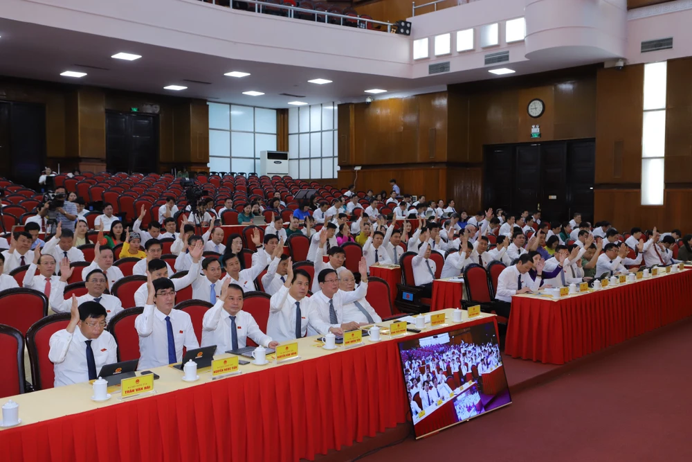 Chủ tịch UBND tỉnh Thanh Hóa Đỗ Minh Tuấn Tại Kỳ Họp HĐND Tỉnh Thanh Hóa 2024.jpg