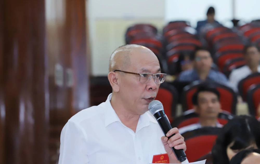 Thanh Hóa Hàng trăm thiết bị y tế tài trợ giá trị lớn đắp chiếu sau dịch COVID-19 -.jpg