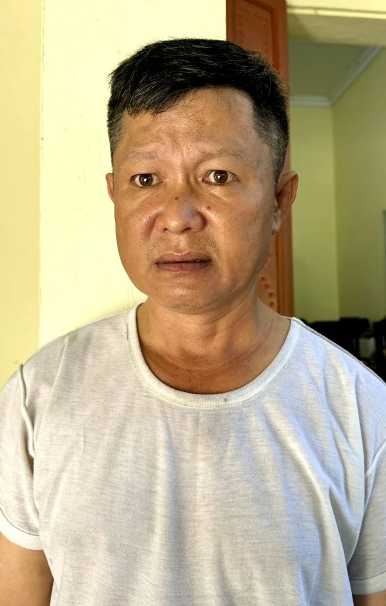 Bắt giữ 1 hạt phó quản lý đường bộ ở Thanh Hóa trộm cắp biển báo giao thông.jpg