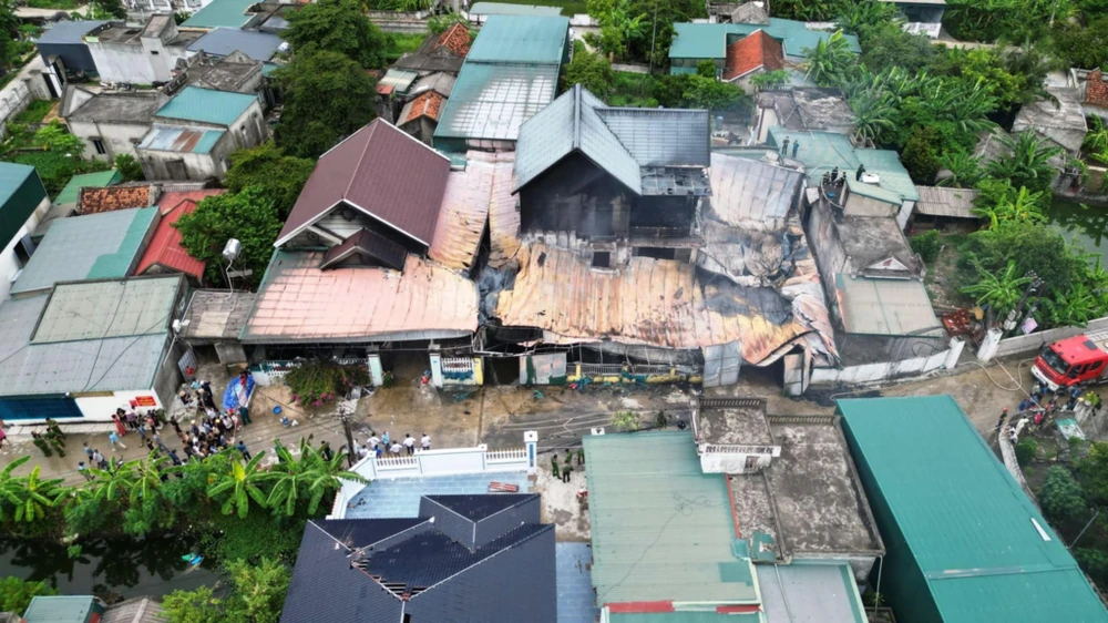 Cháy cơ sở chăn ga gối đệm khiến cô gái trẻ tử vong - 4.jpg