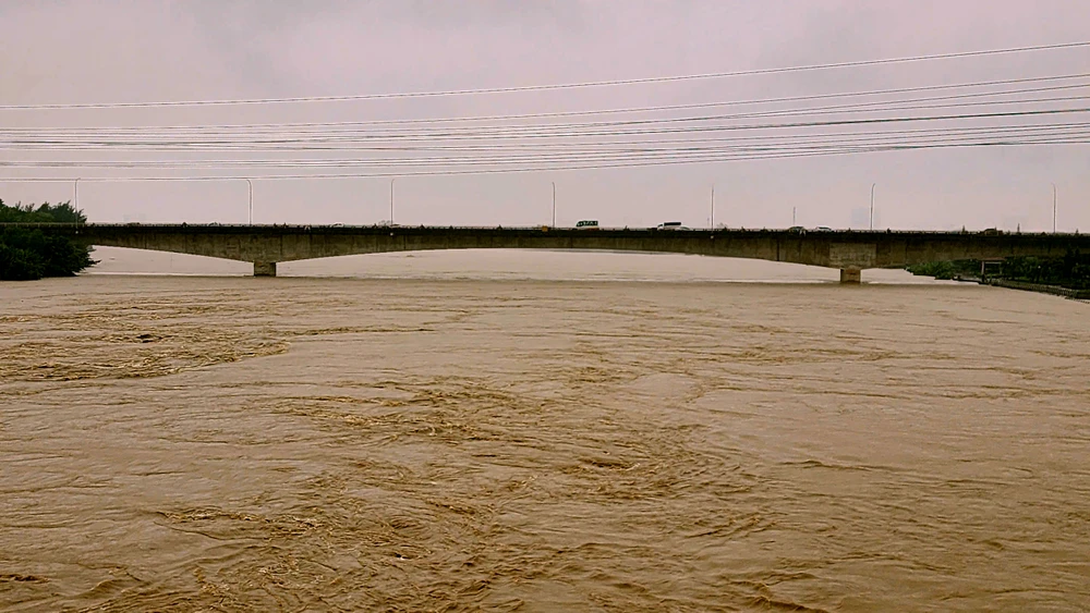 Thanh Hóa Sơ tán khẩn cấp hơn 11 ngàn dân do mưa lũ, sạt lở đất trên diện rộng -.jpg