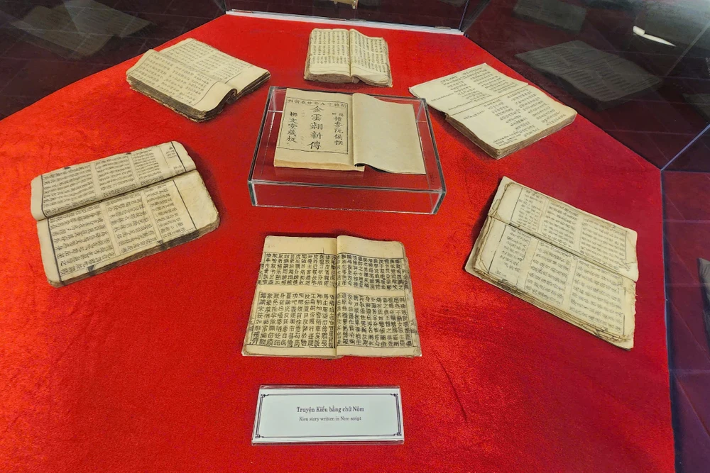 Về thăm Khu di tích Đại thi Hào Nguyễn Du -10.jpg