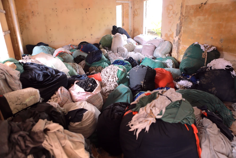 Hai ngôi trường bỏ hoang lãng phí ở một xã ven biển Thanh Hóa - 7.JPG