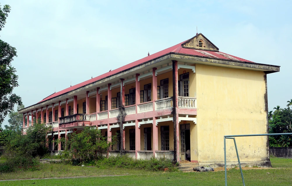 Hai ngôi trường bỏ hoang lãng phí ở một xã ven biển Thanh Hóa - 9.JPG