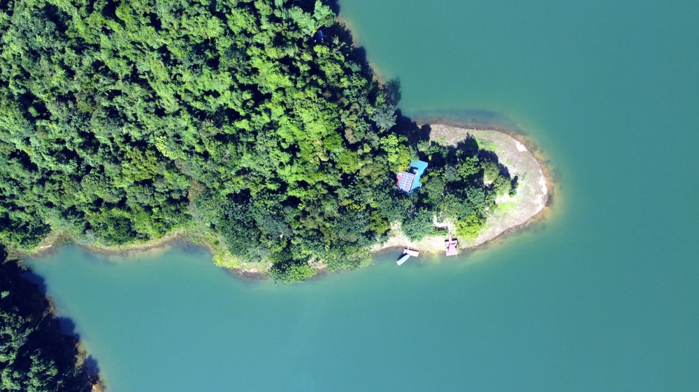 Chiêm ngưỡng vẻ đẹp kỳ vĩ, hoang sơ “Vịnh Hạ Long” ở Thanh Hóa -23.JPG