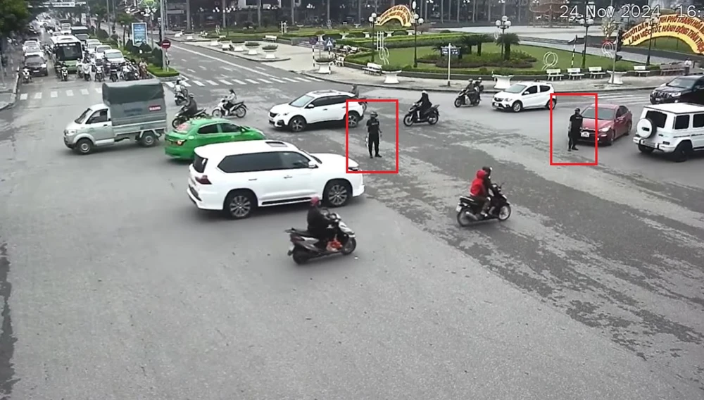 Cảnh sát triệu tập nhiều vệ sĩ dẹp đường cho đoàn xe đám cưới ở Thanh Hóa - 3.jpg