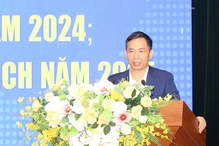 Đón 8,6 triệu lượt khách, nhưng du lịch Sầm Sơn vẫn còn “ngủ đông”3.jpg