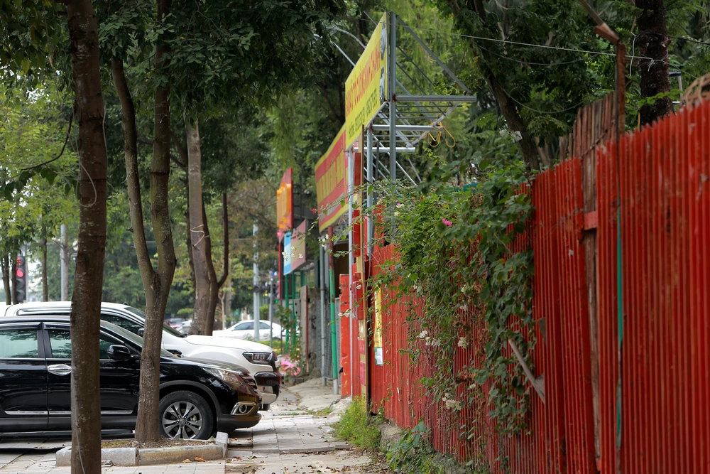 Cận cảnh dự án chết yểu trên khu đất vàng sẽ bị cưỡng chế ở Thanh Hóa -.JPG