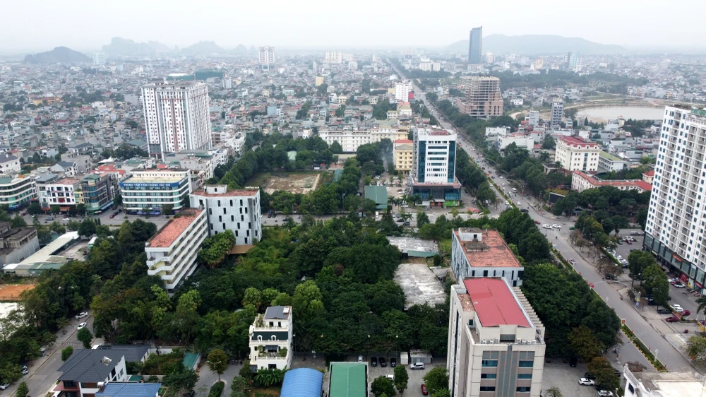 Cận cảnh dự án trên khu đất vàng sẽ bị cưỡng chế ở Thanh Hóa-14.JPG