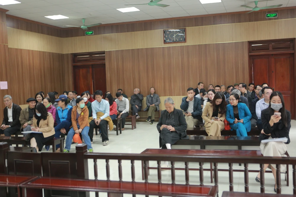 Cận cảnh phiên tòa xét xử cựu Bí thư, Chủ tịch UBND tỉnh Thanh Hóa -11.JPG