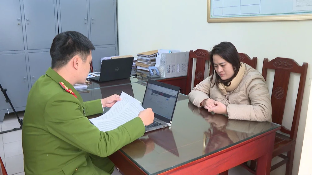 1 phụ nữ ở Bắc Ninh bị lừa hơn tỉ đồng nhờ trục vong giải hạn -.jpg