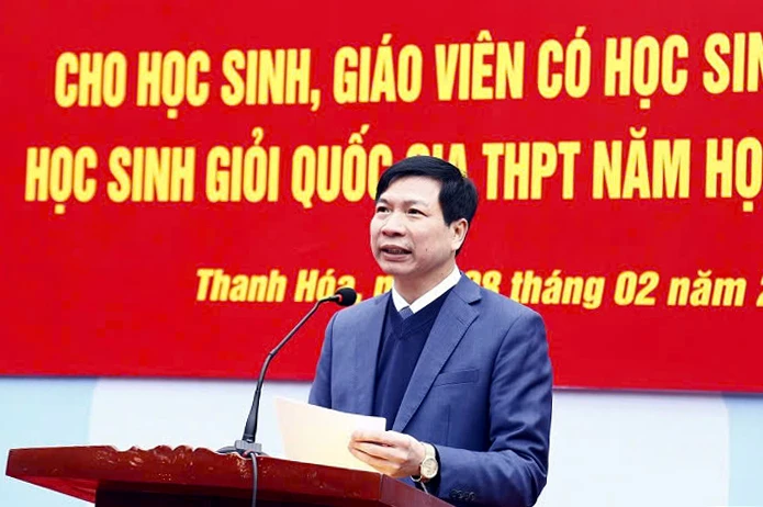 Thanh Hóa Trao thưởng cho học sinh đoạt giải Quốc gia THPT năm học 2024-2025 - 2.jpg
