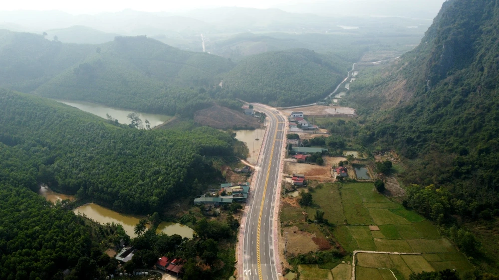 Chiêm ngưỡng cung đường Vạn Thiện - Bến En - 22.JPG