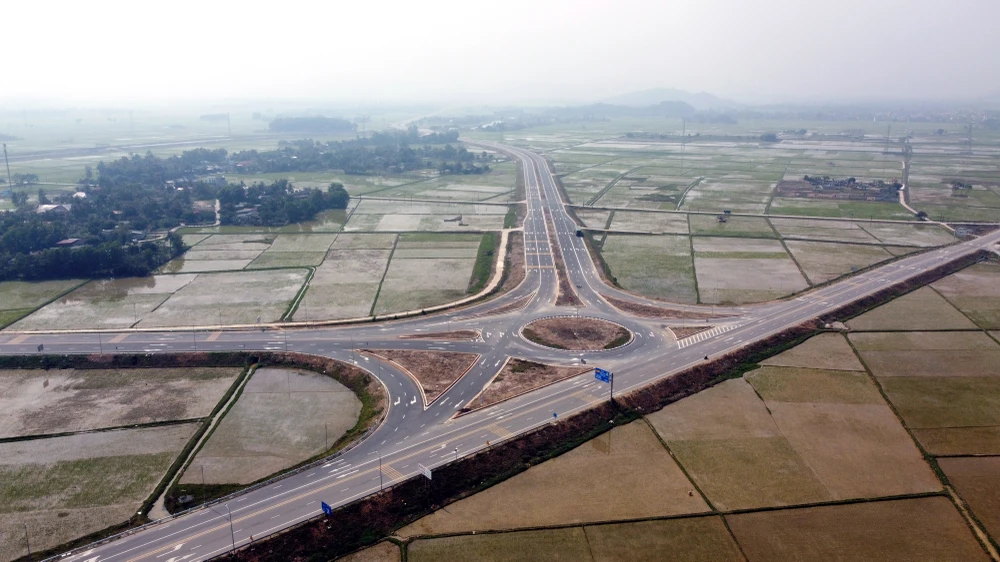 Chiêm ngưỡng cung đường Vạn Thiện - Bến En - 9.JPG