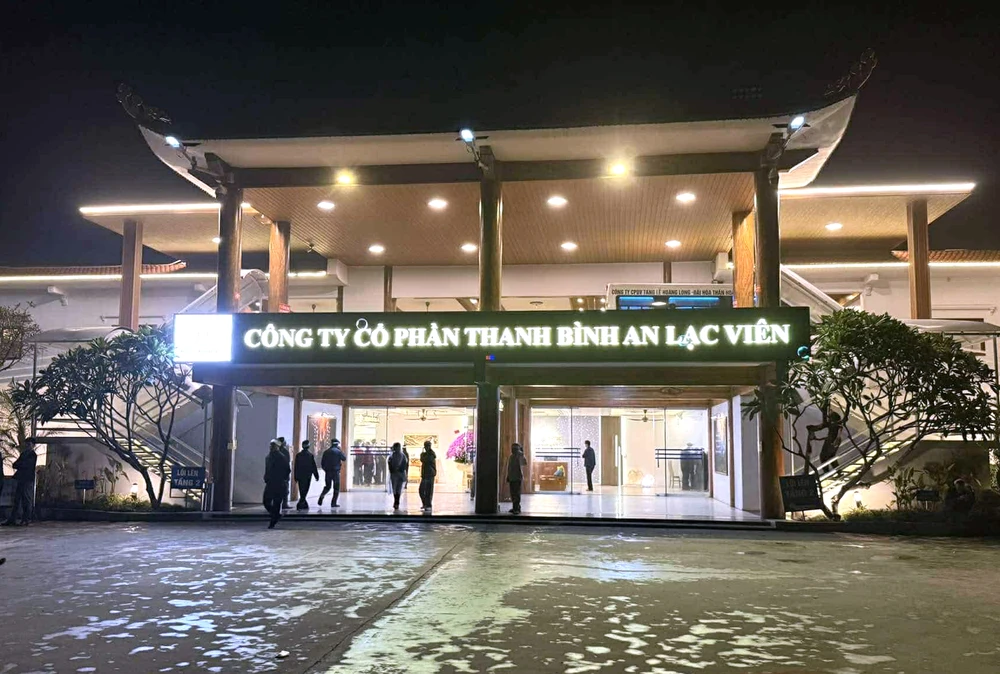 Vụ người dân tố bị ép mua hũ tro cốt giá cao Công ty nói gì trong báo cáo giải trình 3.jpg