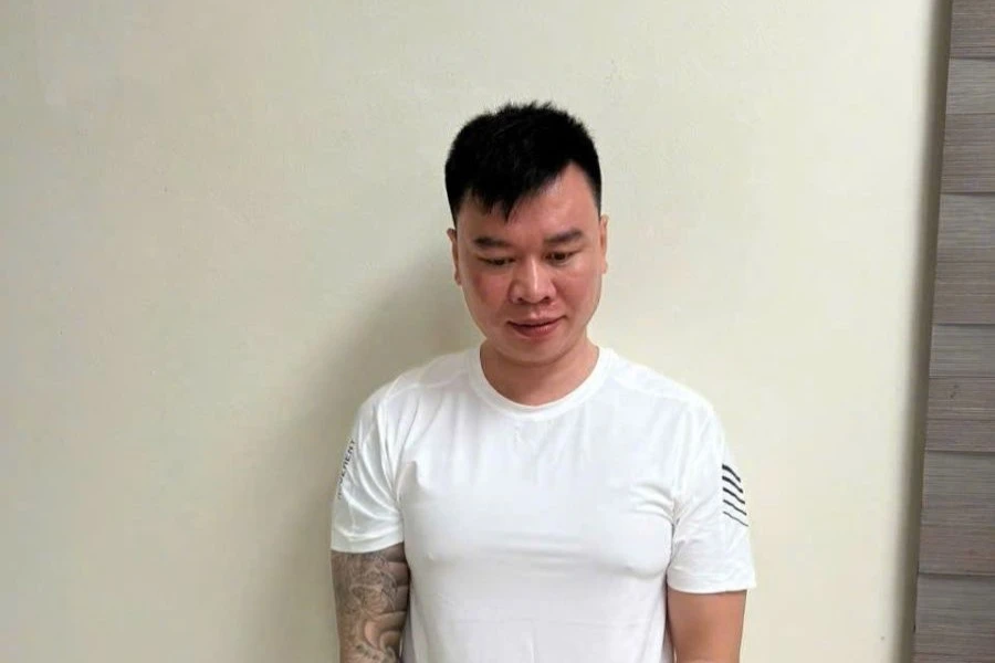 Cảnh sát bắt Thu vệ sỹ ở Thanh Hóa 56.jpg